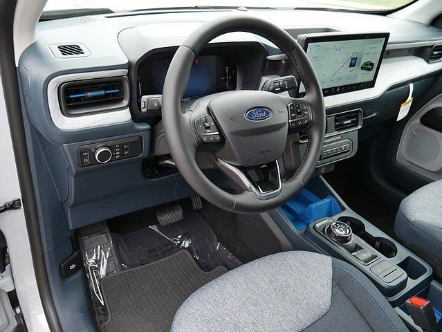 New 2025 Ford Maverick XLT w/ XLT Luxury Package FWD image 11