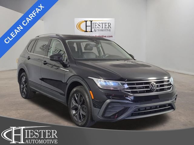 Used 2023 Volkswagen Tiguan SE FWD image 1