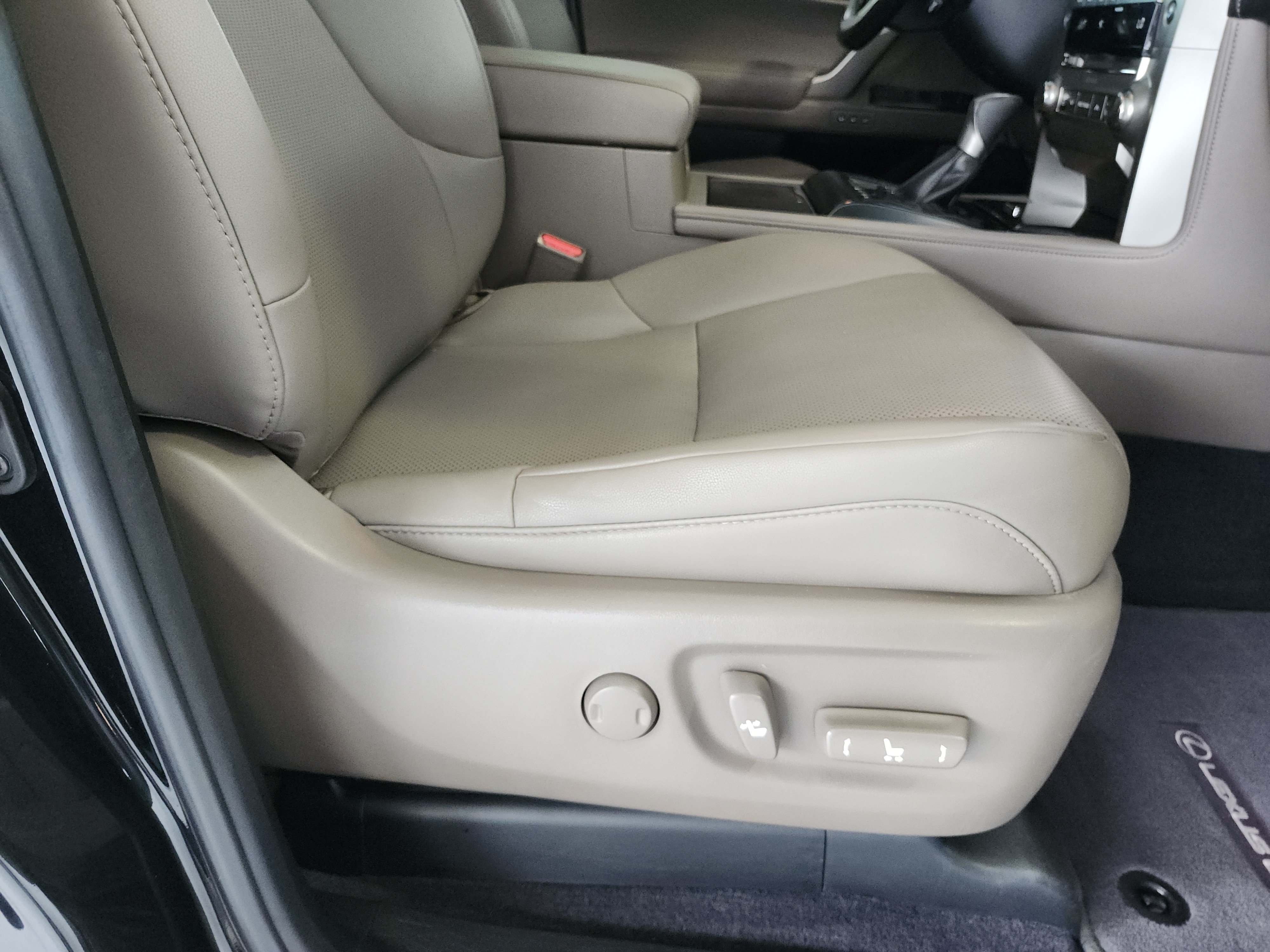 Used 2021 Lexus GX 460 Premium w/ Premium Package AWD/4WD image 20