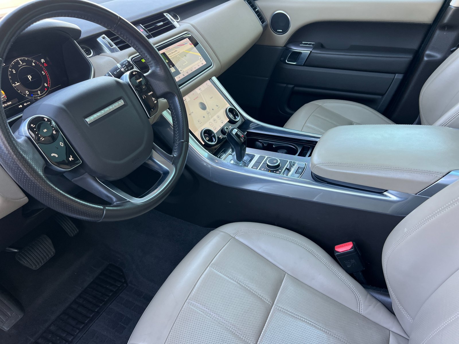 Used 2019 Land Rover Range Rover Sport HSE AWD/4WD image 10