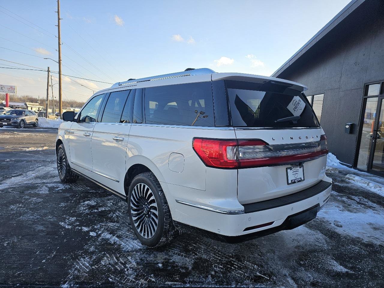 Used 2018 Lincoln Navigator L Black Label w/ Cargo Package AWD/4WD image 7