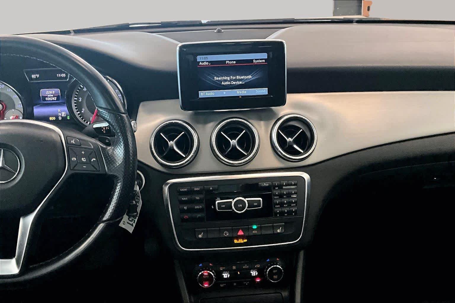 Used 2014 Mercedes-Benz CLA 250 image 6