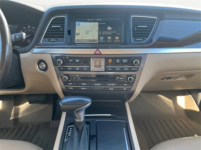 Used 2018 Genesis G80 3.8 w/ Option Group 02 image 12