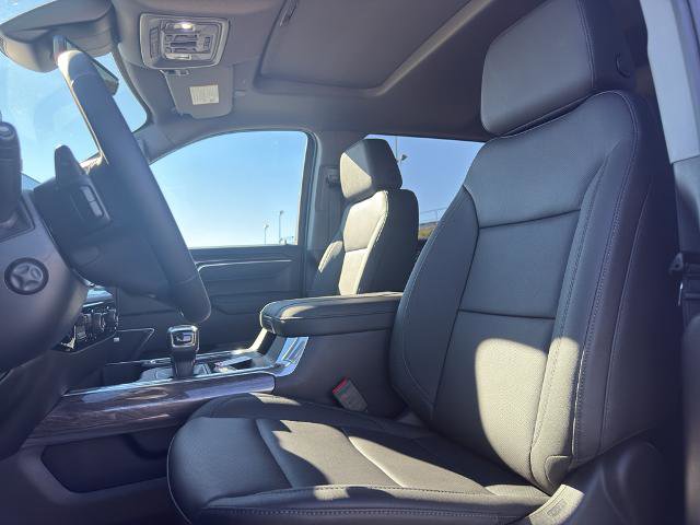 New 2026 Chevrolet Silverado 1500 LTZ w/ LTZ Premium Package image 11