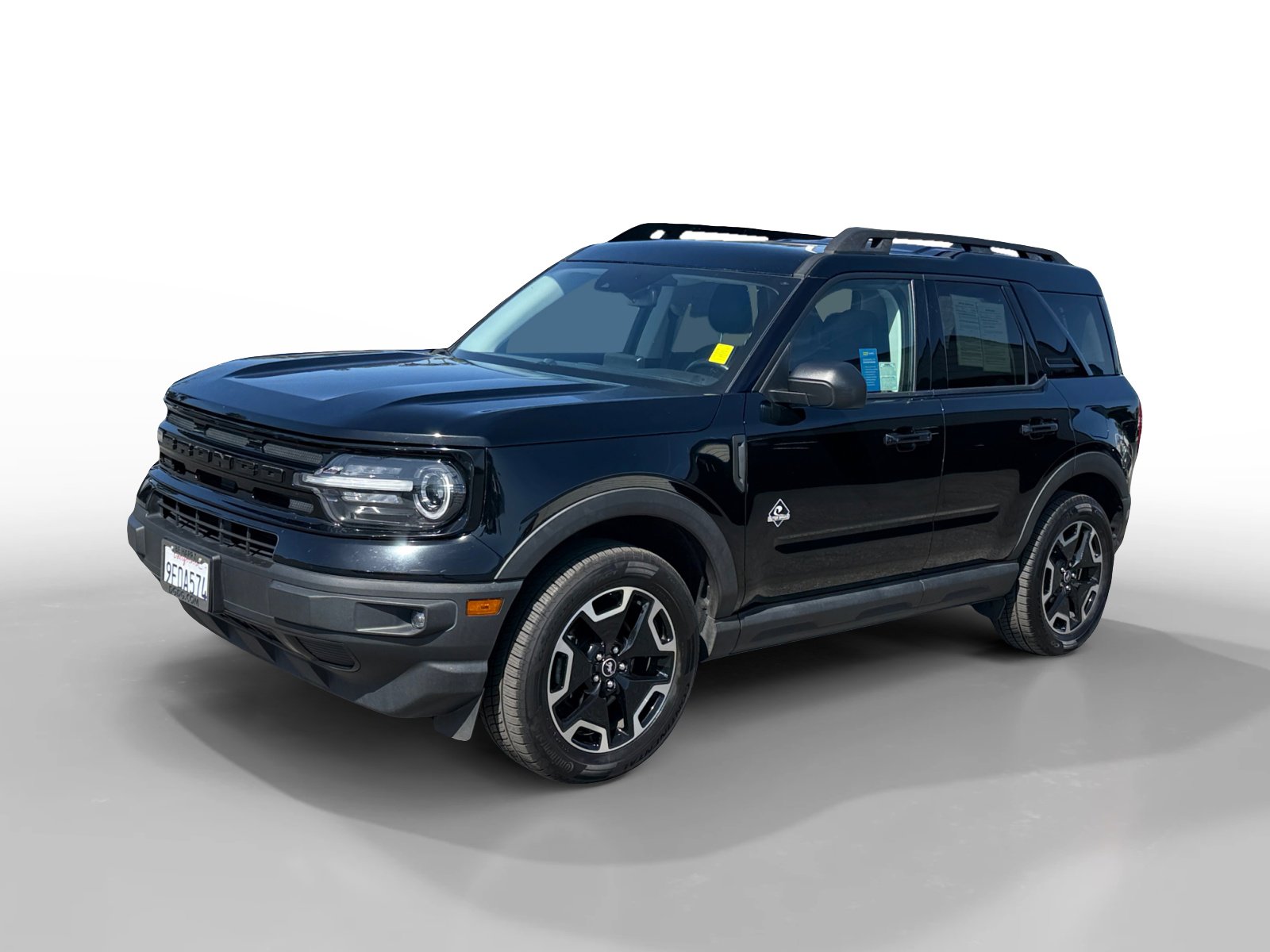 Certified 2022 Ford Bronco Sport Outer Banks w/ Tech Package AWD/4WD image 1