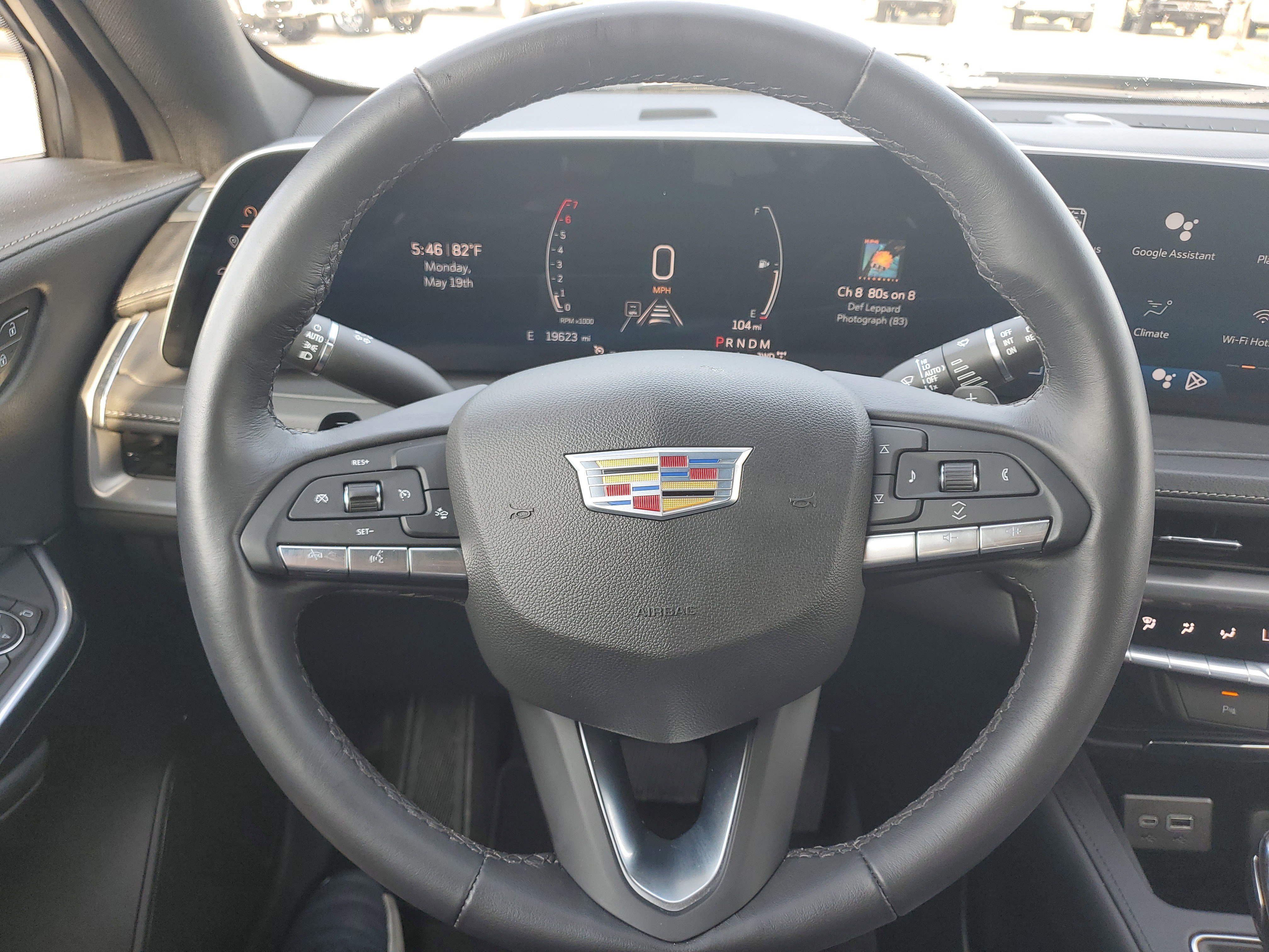 Used 2024 Cadillac XT4 Premium Luxury image 29