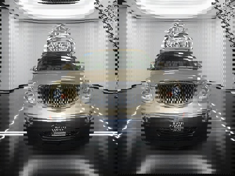 Used 2008 Buick Enclave CXL w/ Entertainment Package #3 image 2