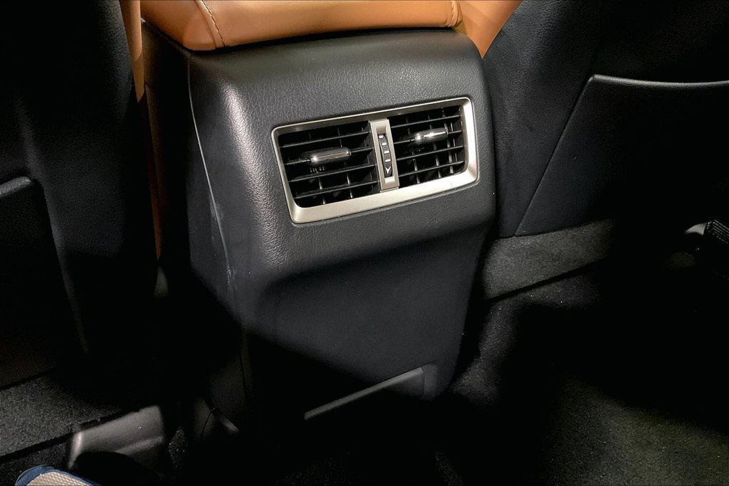 Used 2022 Lexus RX 350L FWD w/ Premium Package image 11