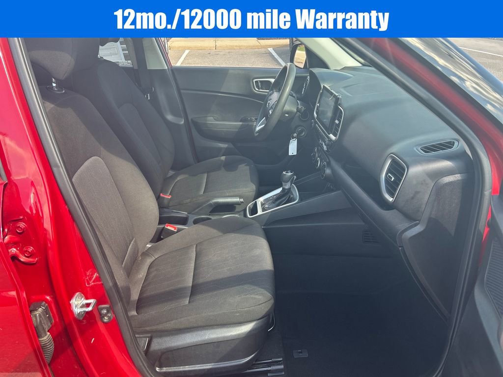 Used 2020 Hyundai Venue SE image 10
