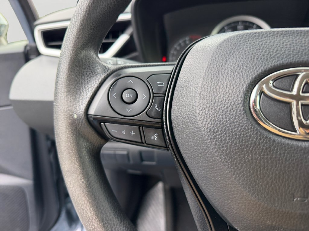 Used 2021 Toyota Corolla LE w/ Carpet Mat Package (TMS) FWD image 20