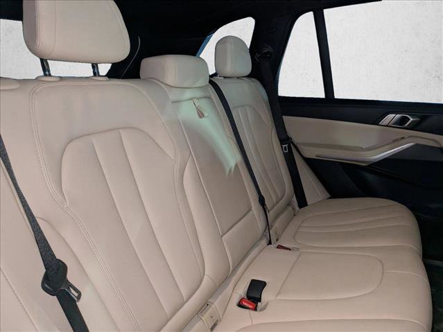 Used 2022 BMW X5 sDrive40i w/ Parking Assistance Package RWD image 21