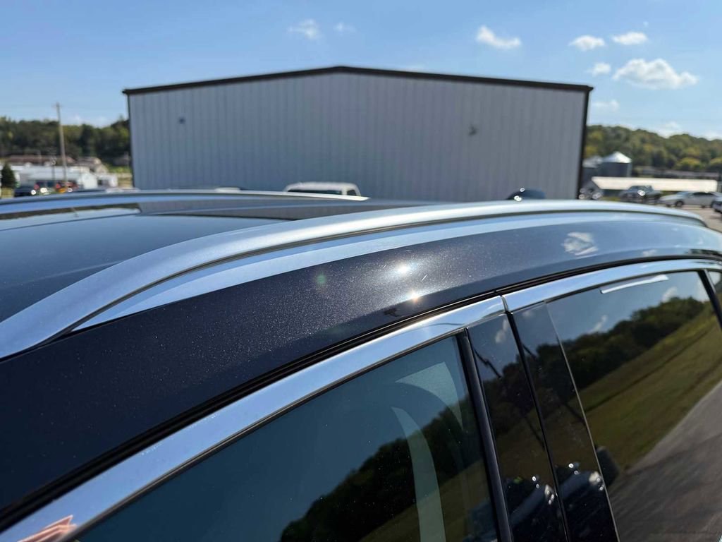 Used 2025 Buick Envision Preferred image 13