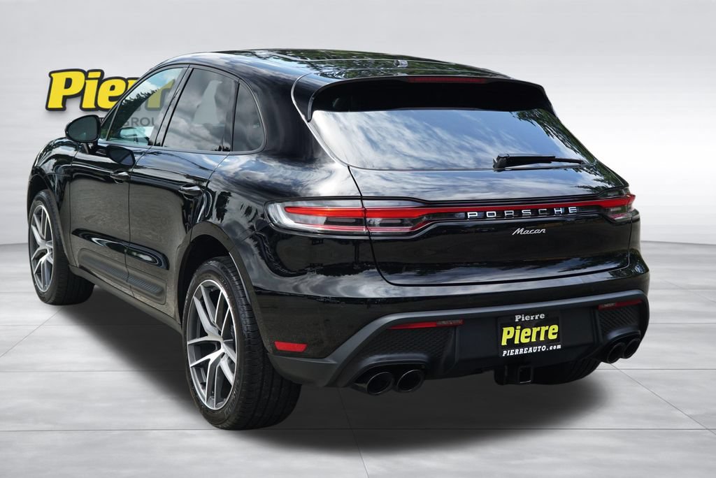 Used 2024 Porsche Macan AWD/4WD image 8
