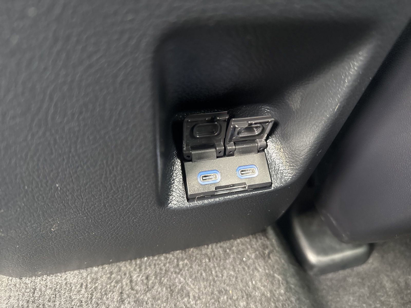 Used 2024 Toyota 4Runner SR5 Premium image 15