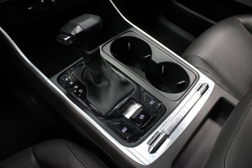 Used 2025 Kia Carnival SX Prestige FWD image 37