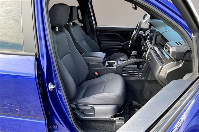 Used 2025 Toyota Tacoma SR5 image 26
