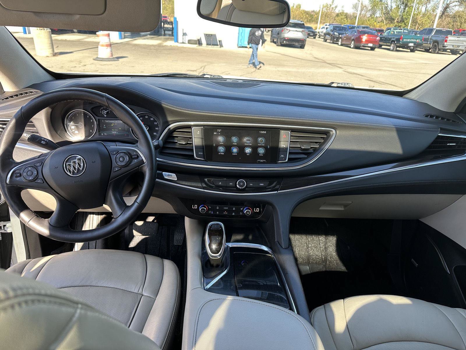 Used 2019 Buick Enclave Premium w/ Experience Buick Package FWD image 20