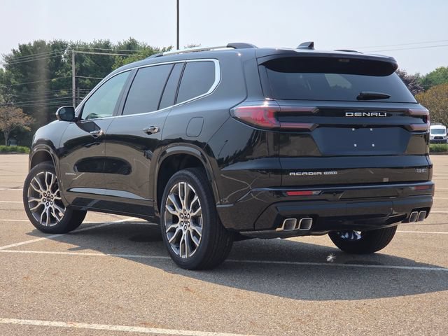 New 2026 GMC Acadia Denali Ultimate AWD/4WD image 18