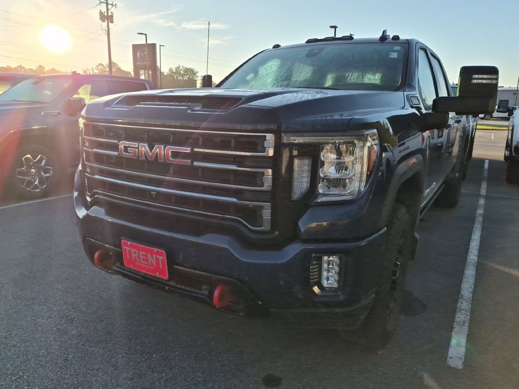 Used 2022 GMC Sierra 2500 AT4 w/ AT4 Premium Plus Package AWD/4WD image 2