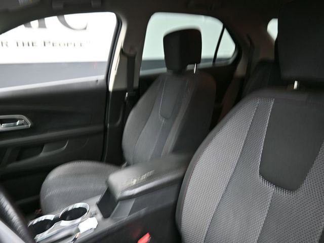 Used 2017 Chevrolet Equinox LT w/ Convenience Package FWD image 16
