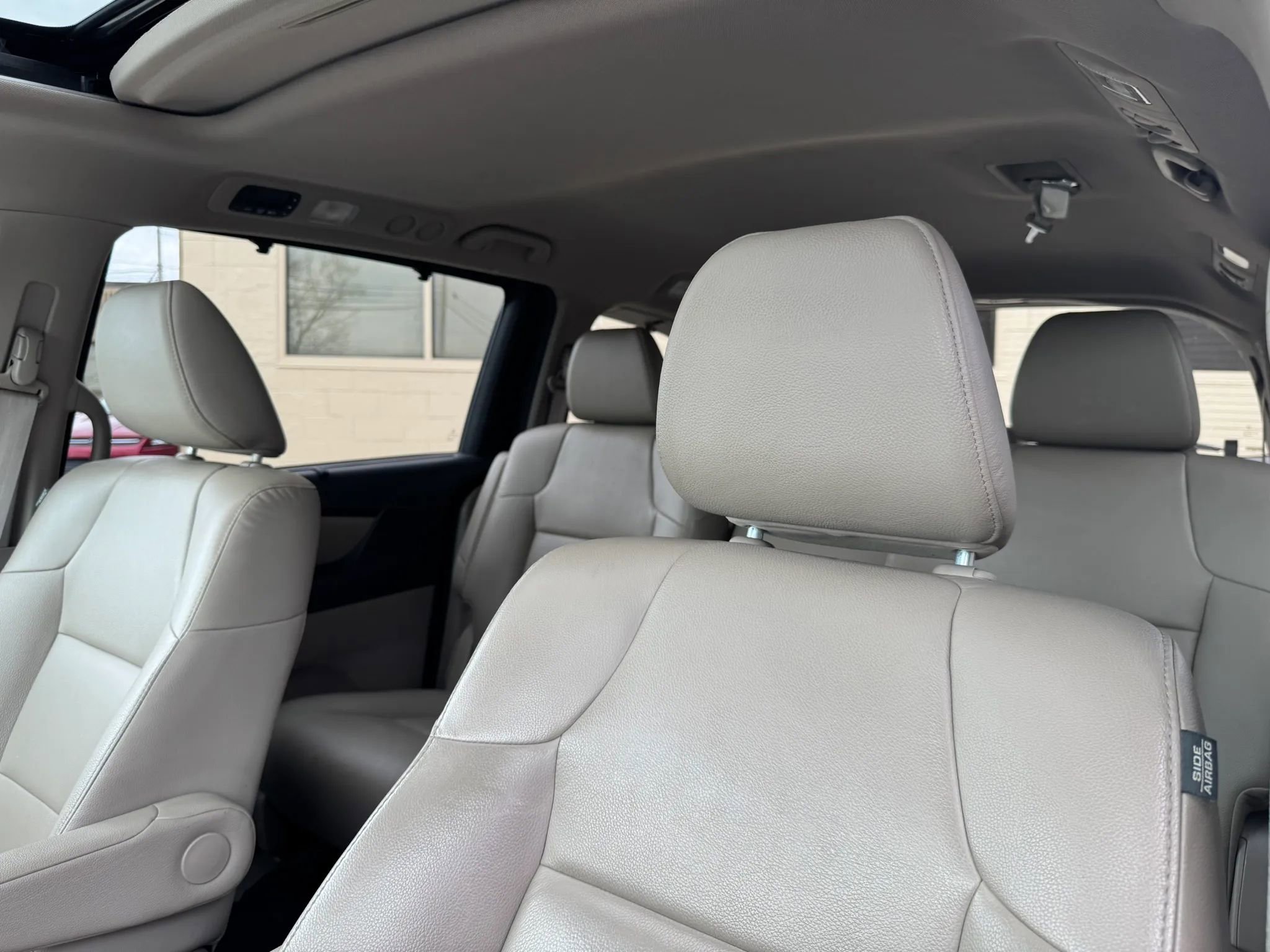 Used 2015 Honda Odyssey EX-L image 20