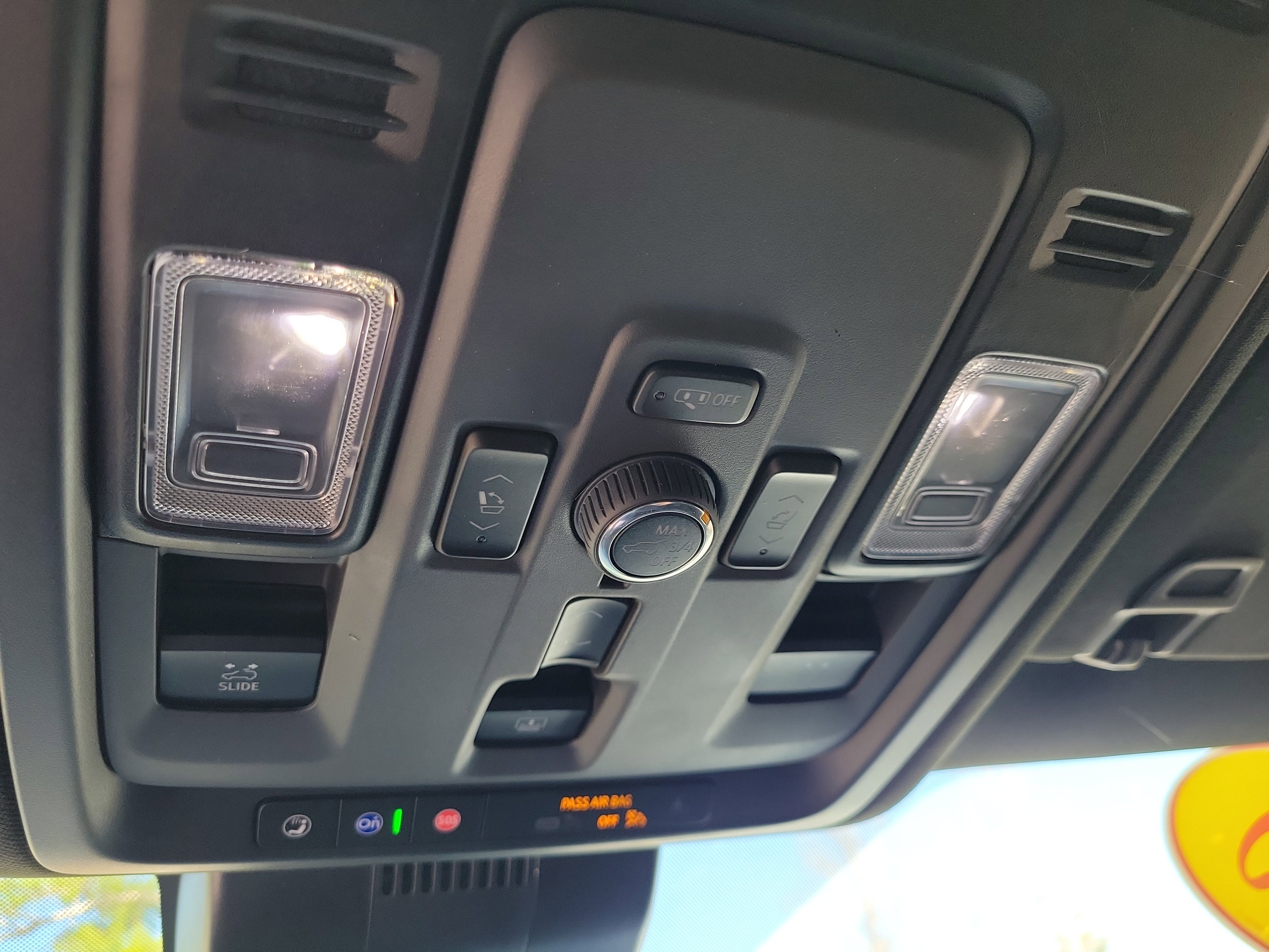 Certified 2025 GMC Yukon AT4 Ultimate image 19