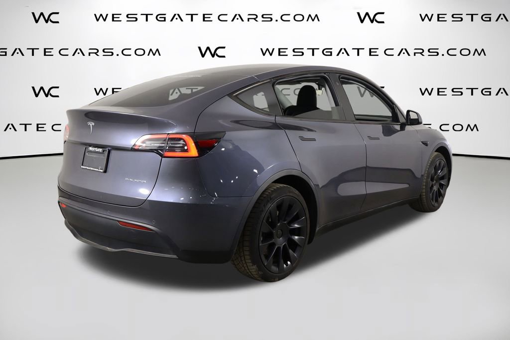 Used 2020 Tesla Model Y Long Range image 48