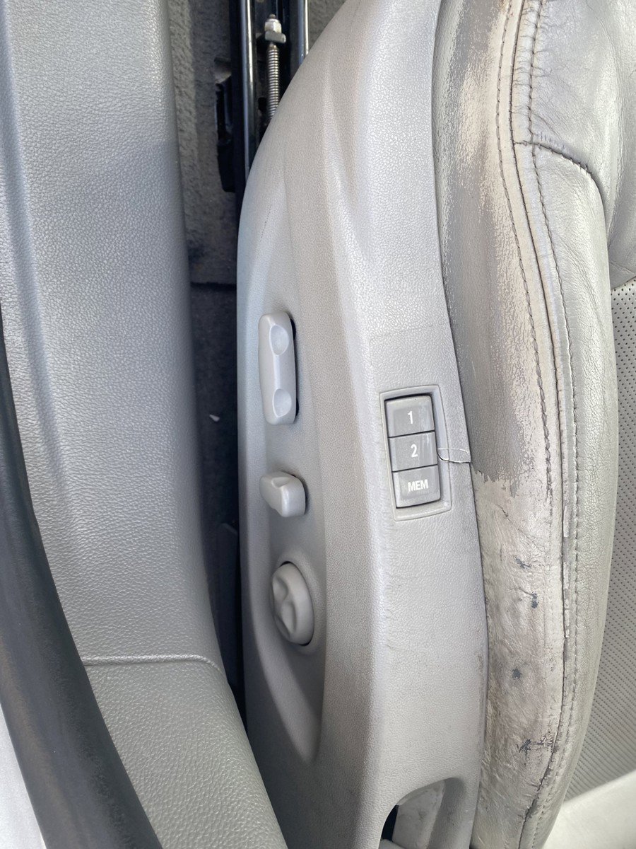 Used 2012 Buick LaCrosse Premium w/ Driver Confidence Package image 13