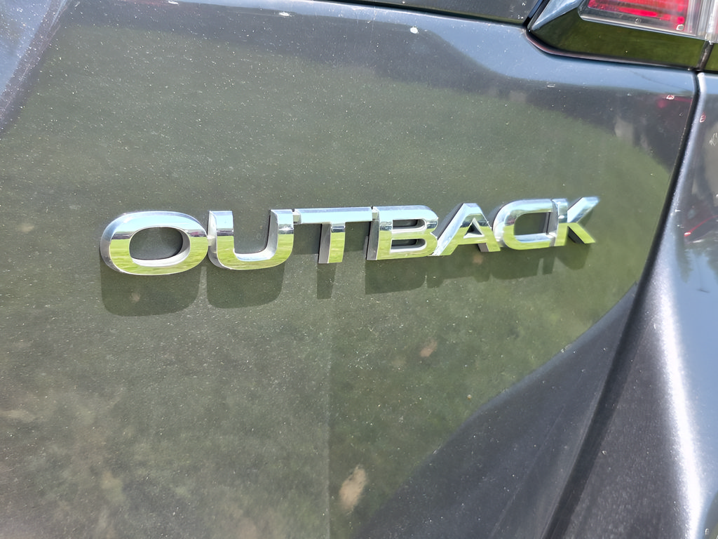 Used 2025 Subaru Outback Premium AWD/4WD image 13