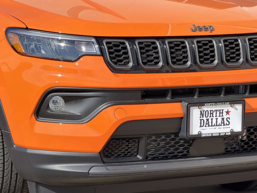New 2026 Jeep Compass Latitude image 7