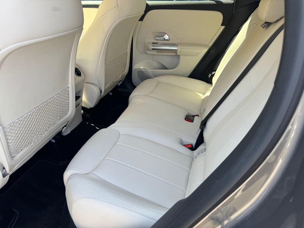 Certified 2023 Mercedes-Benz GLA 250 4MATIC image 15