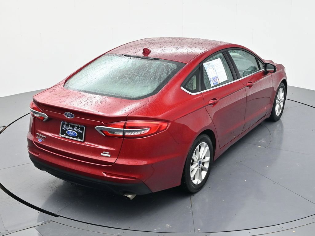 Used 2019 Ford Fusion SE FWD image 37