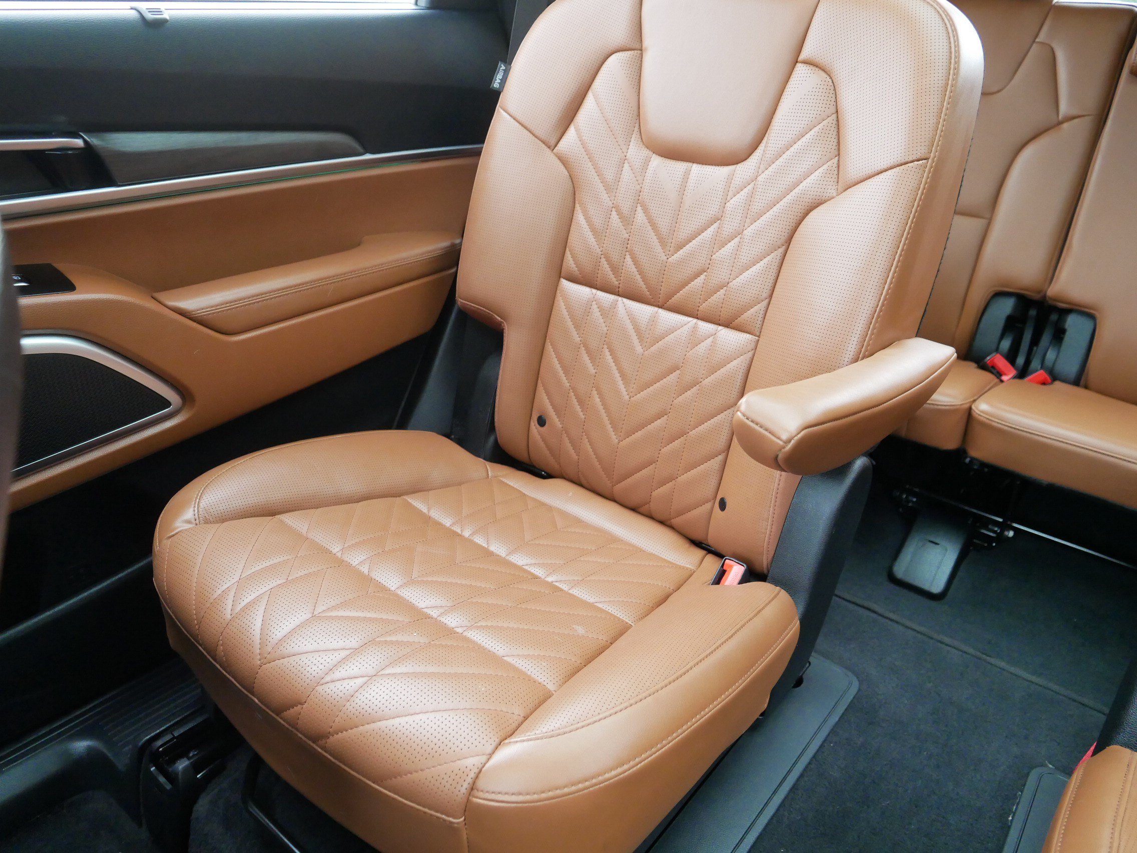Certified 2025 Kia Telluride SX Prestige X-Line AWD/4WD image 12
