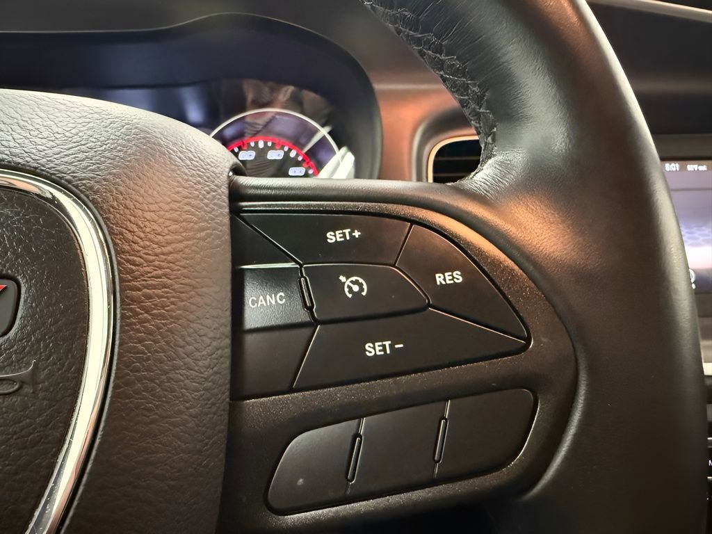 Used 2022 Dodge Charger SXT image 18