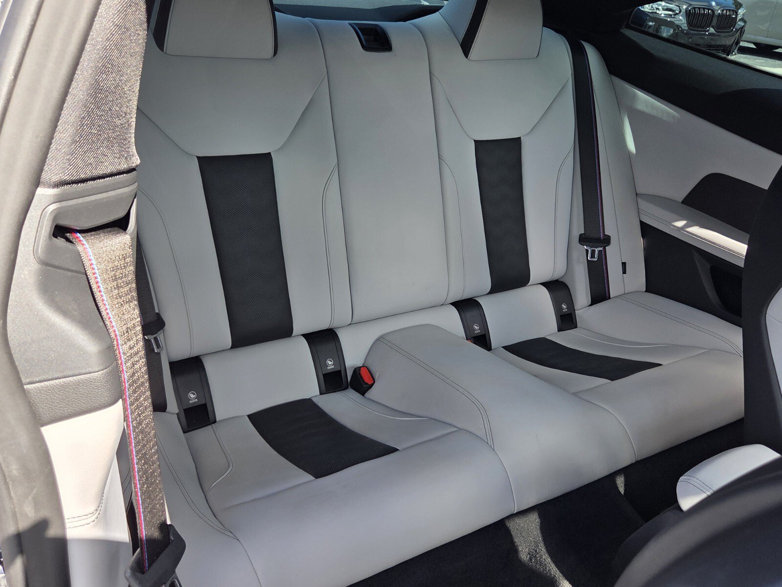 Used 2022 BMW M4 Competition w/ Executive Package RWD image 15