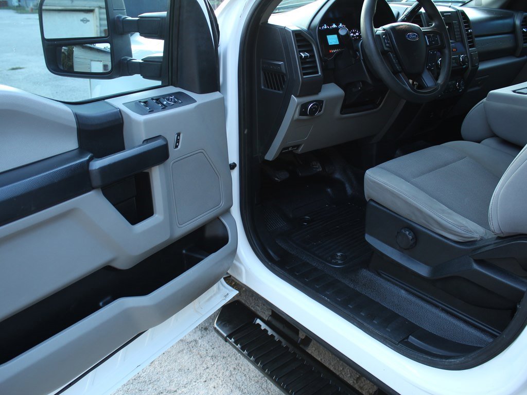 Used 2019 Ford F250 XL w/ Power Equipment Group image 16