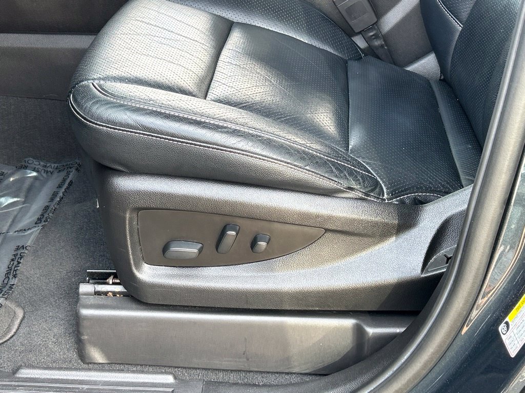 Used 2019 GMC Yukon SLE w/ Convenience Package RWD image 12