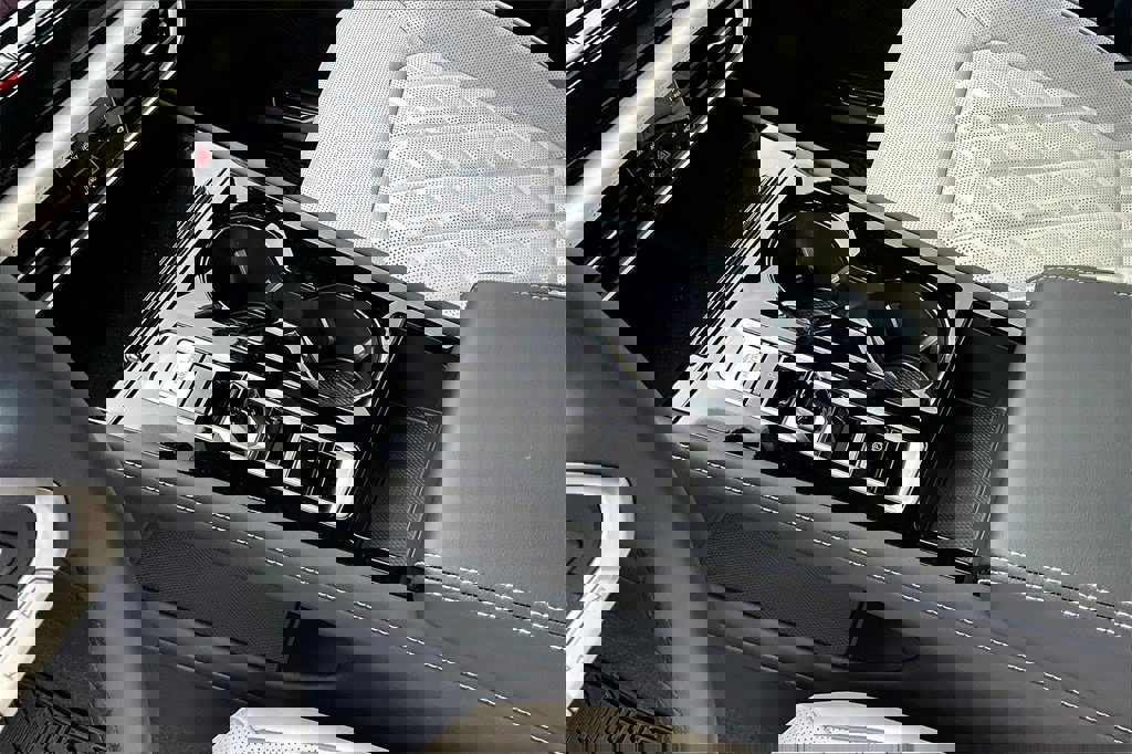 New 2026 Volkswagen Atlas Cross Sport SEL Premium R-Line image 22