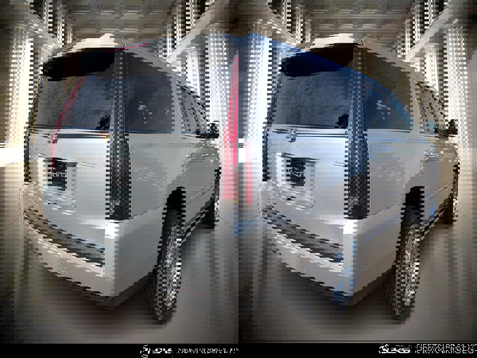 Used 2020 Cadillac Escalade ESV Platinum image 4