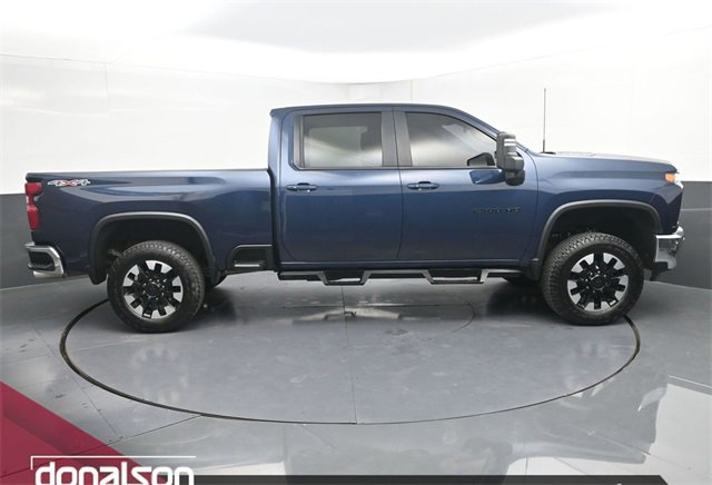 Used 2020 Chevrolet Silverado 2500 LT w/ All Star Edition image 2