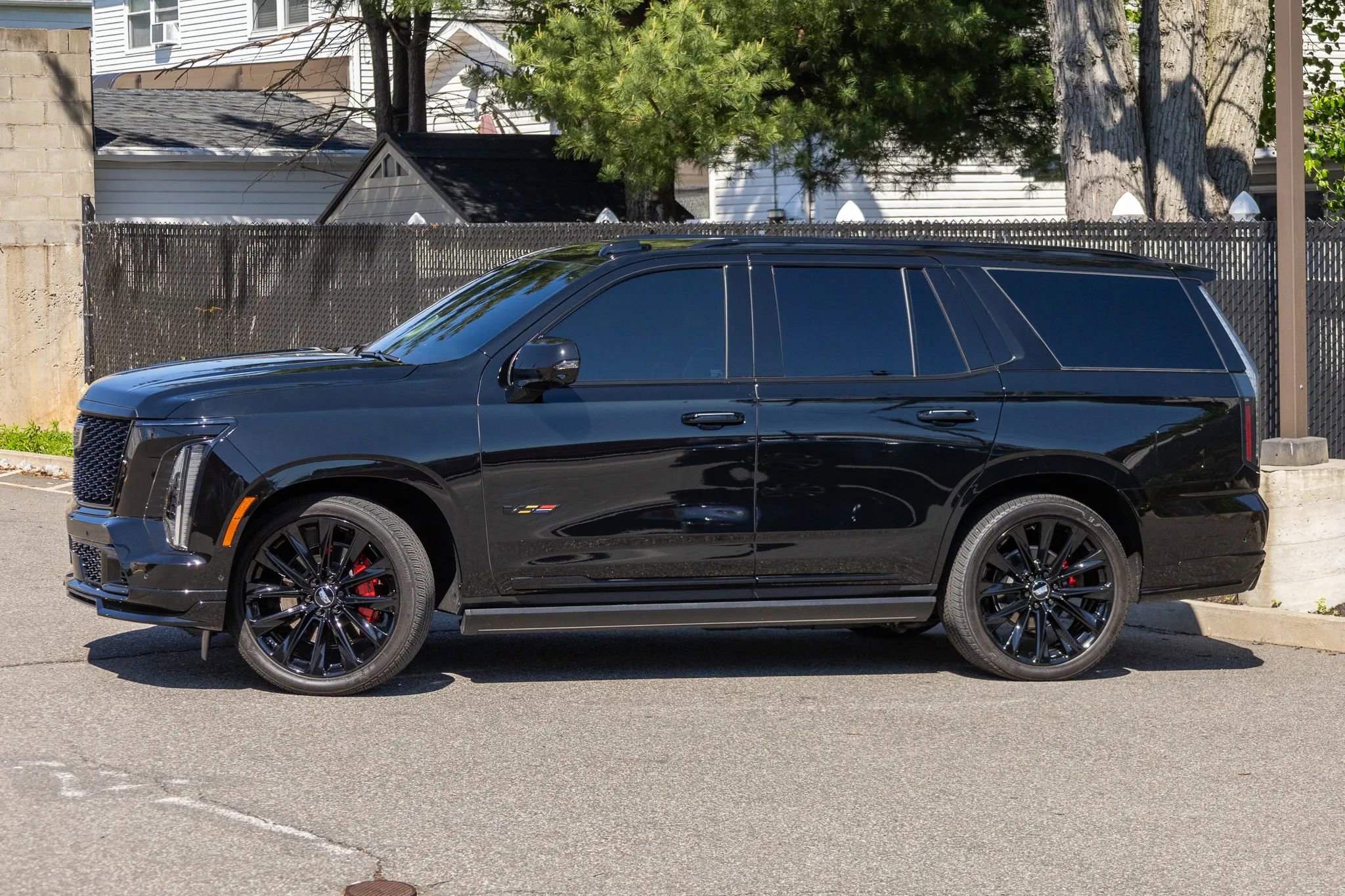Used 2026 Cadillac Escalade V AWD/4WD image 8