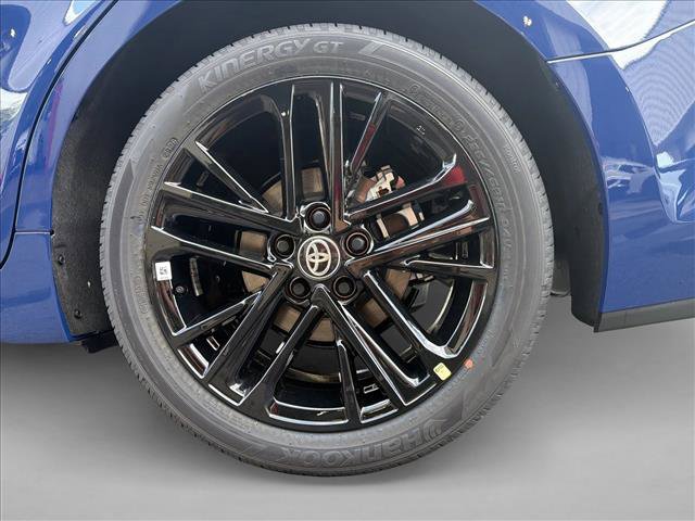 New 2026 Toyota Camry SE w/ Multimedia Upgrade Package FWD image 9