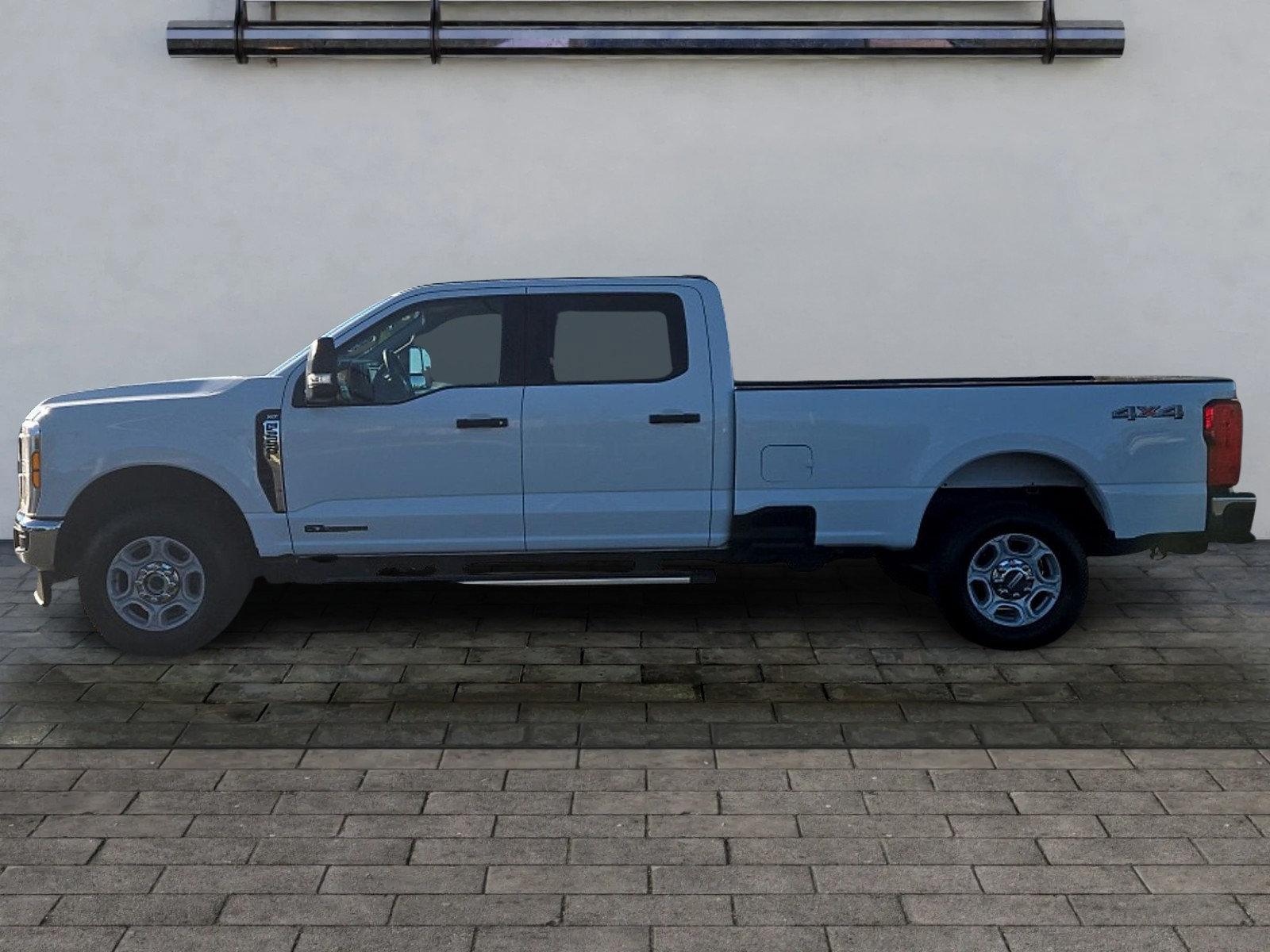 Certified 2025 Ford F250 XLT AWD/4WD image 6