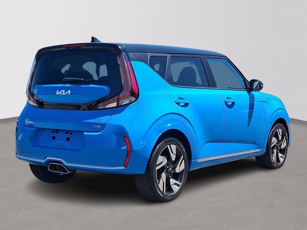 Used 2023 Kia Soul GT-Line FWD image 6