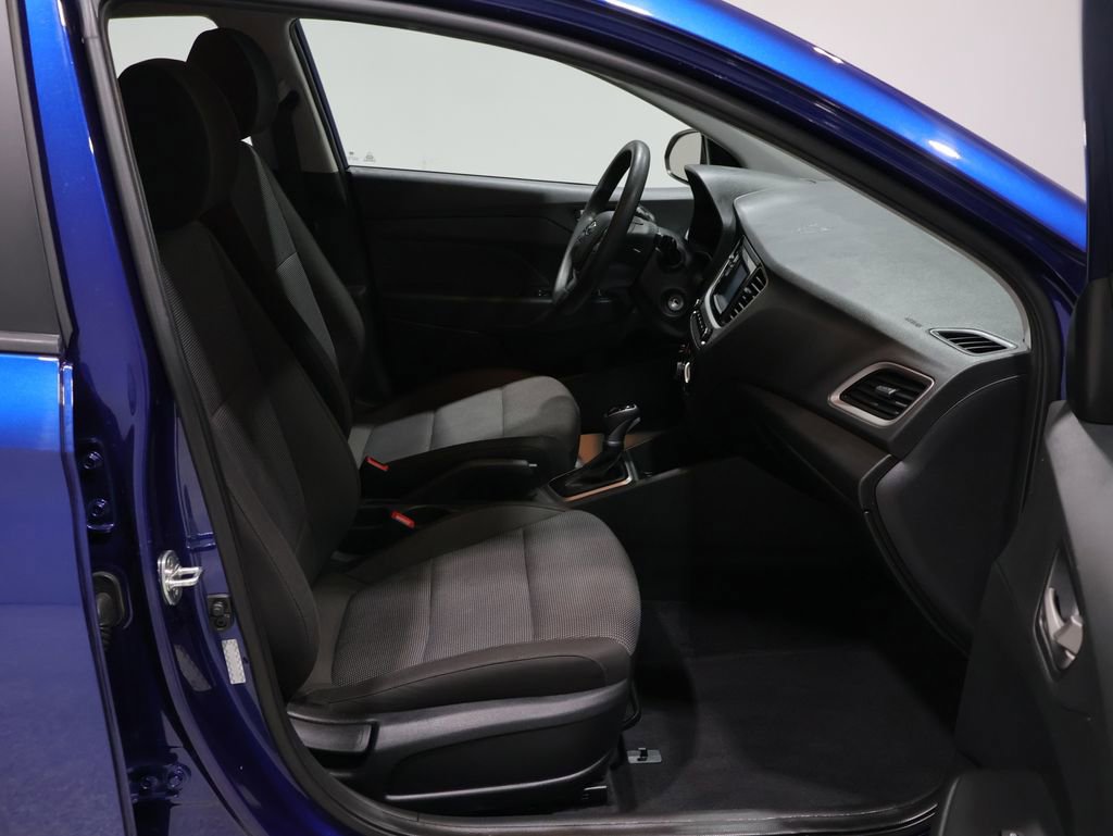 Used 2021 Hyundai Accent SE FWD image 22