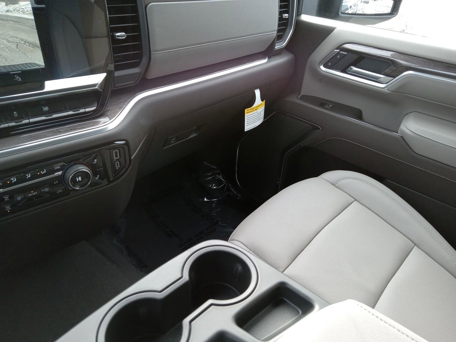 Used 2026 Chevrolet Silverado 2500 LTZ image 19