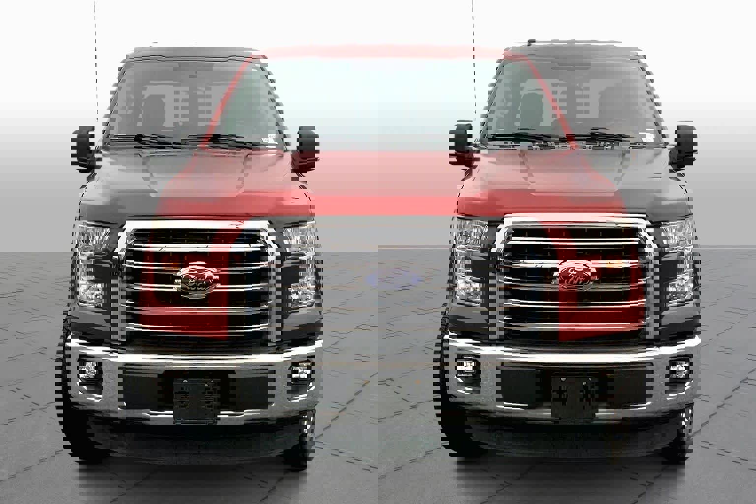 Used 2015 Ford F150 XLT w/ Equipment Group 302A Luxury image 3