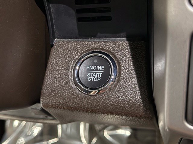 Used 2019 Ford F150 King Ranch w/ Equipment Group 601A Luxury AWD/4WD image 16