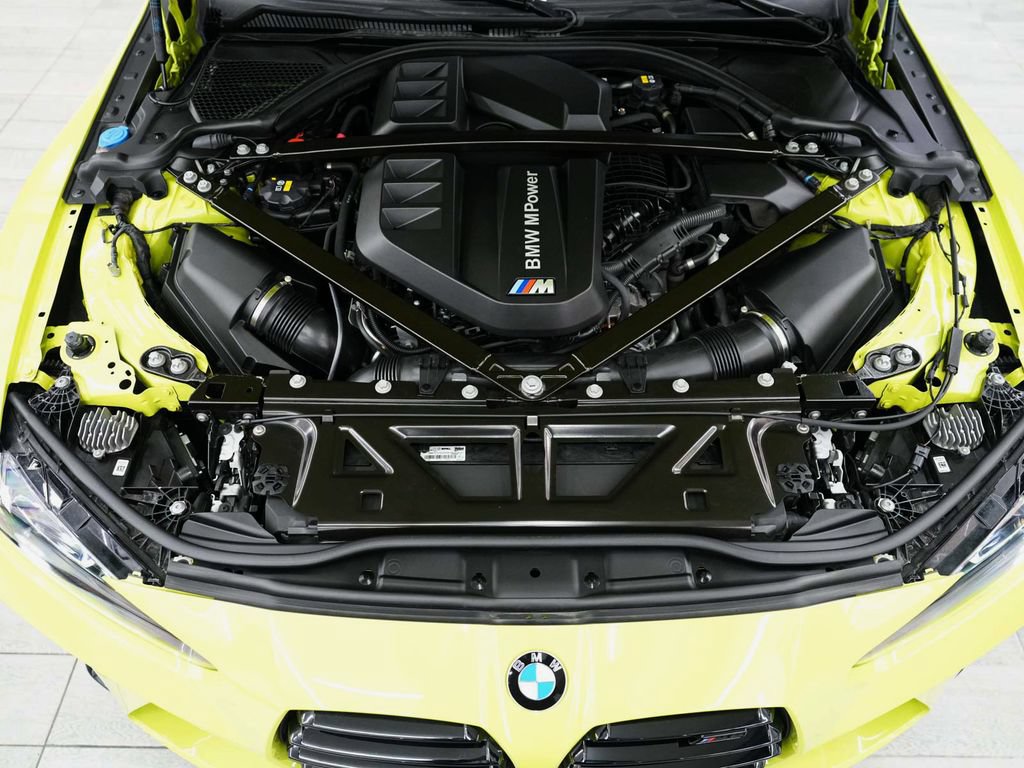 Used 2023 BMW M4 xDrive Competition w/ M Carbon Exterior Package AWD/4WD image 37