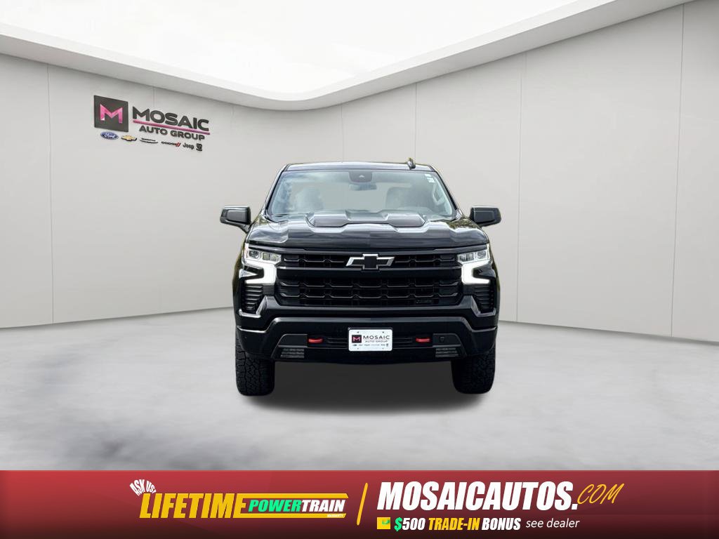 Used 2023 Chevrolet Silverado 1500 LT Trail Boss w/ Protection Package AWD/4WD image 2